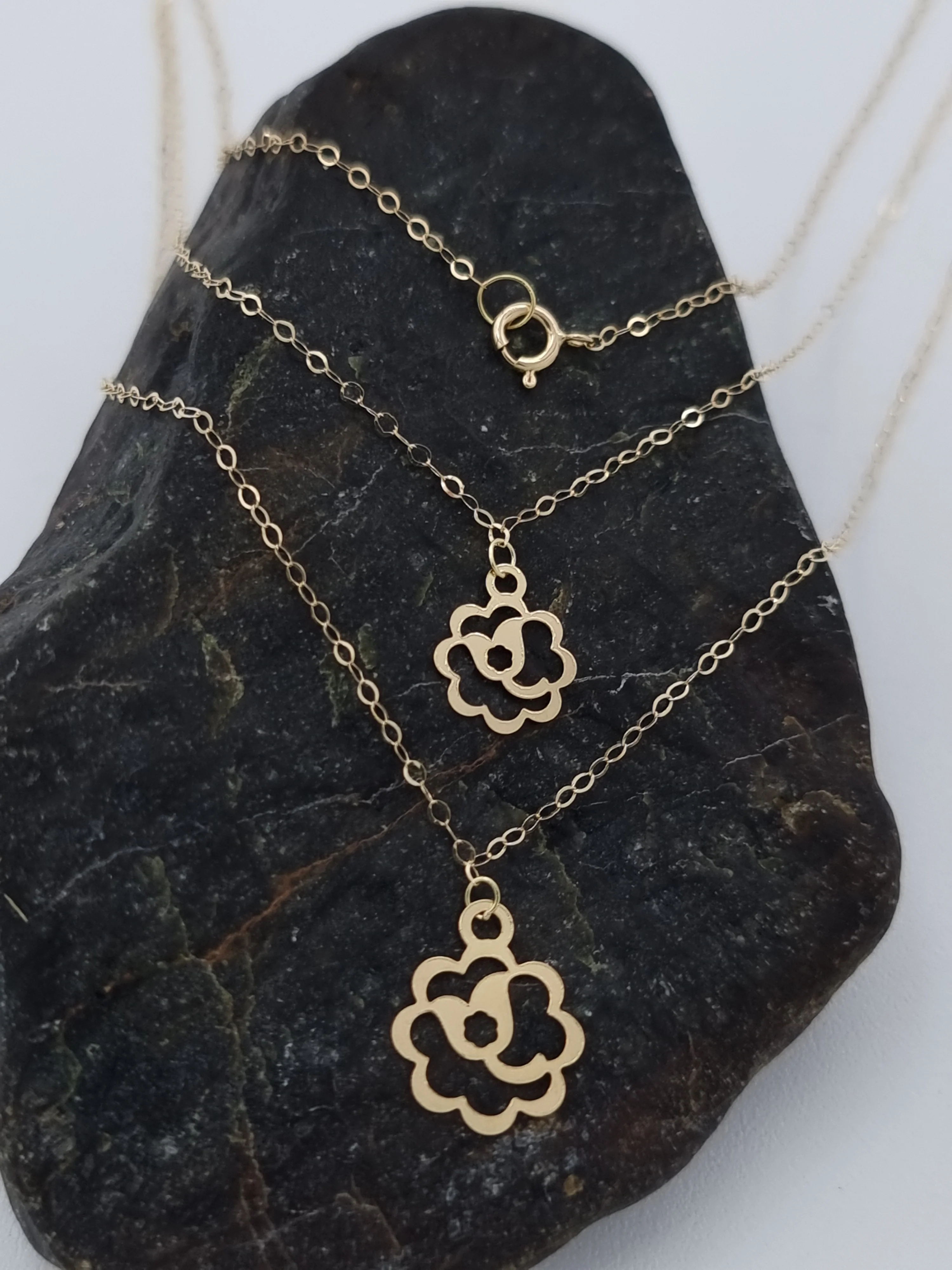 18K Pure Gold 2 Layer Flower Necklace - Image 6