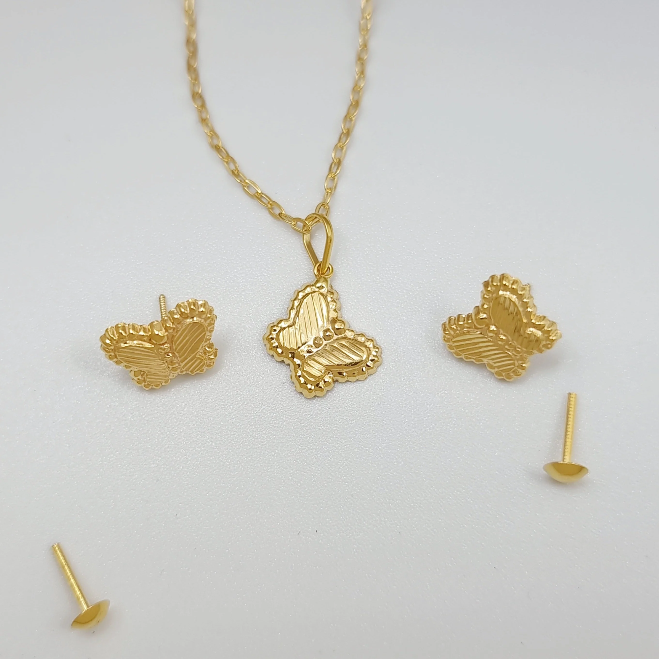 18K Pure Gold Butterfly Jewelry Set - Image 3