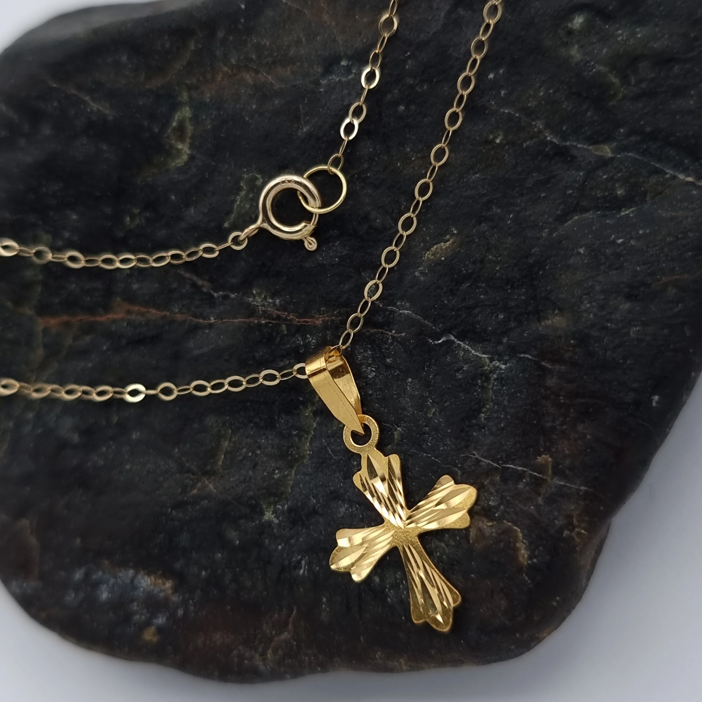 18K Pure Gold Cross Necklace - Image 8