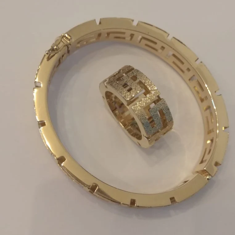 18K Pure Gold Elegant Design Bangle & Ring - Image 3