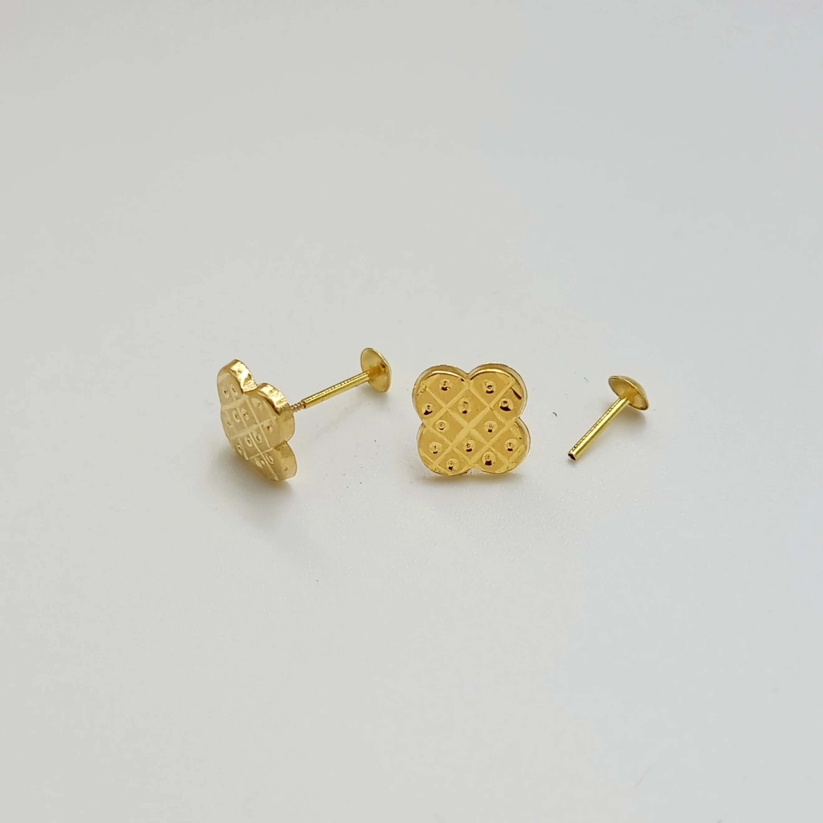18K Pure Gold Elegant Screw Earring Set - Image 7