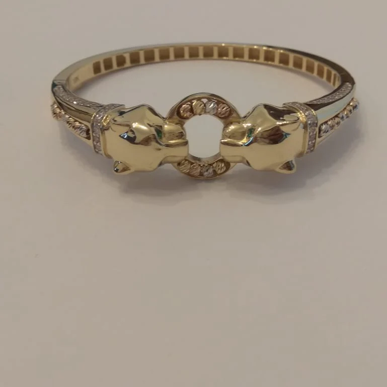 18K Pure Gold Elegant Panther Bangle - Image 3