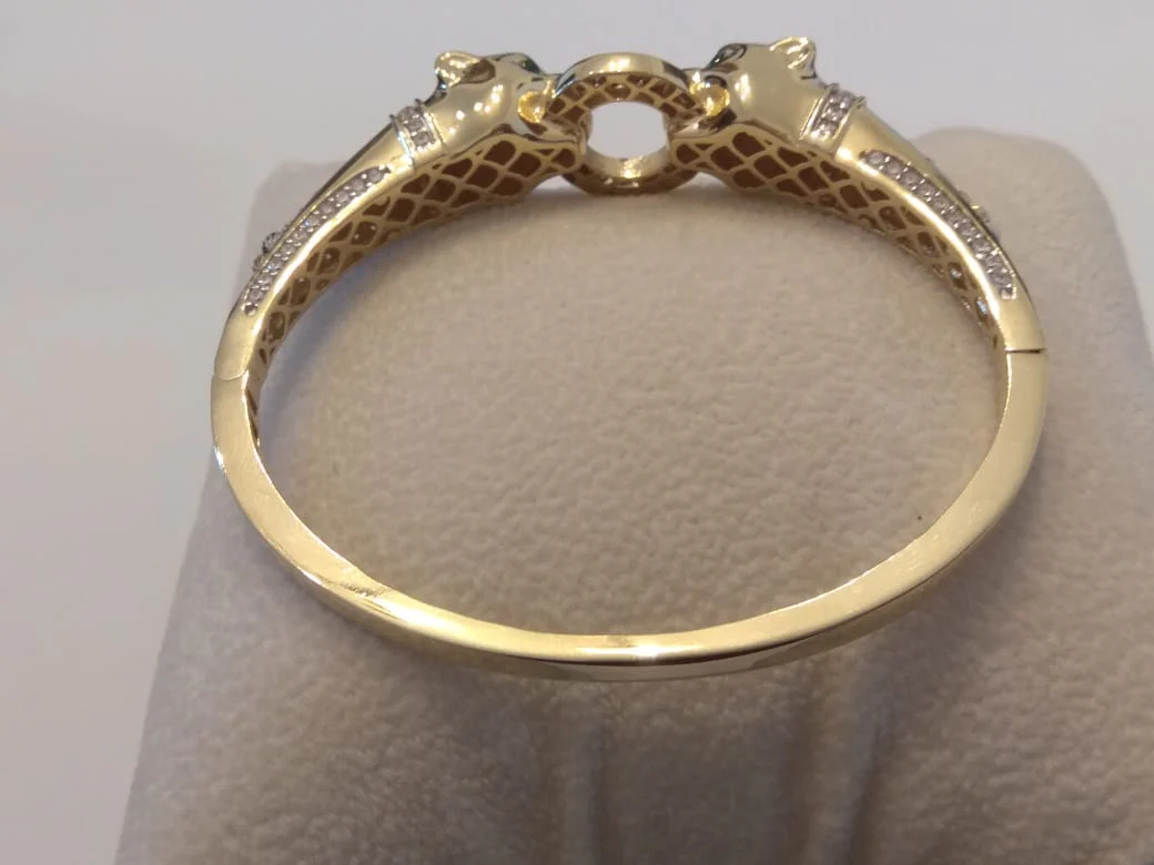 18K Pure Gold Elegant Panther Bangle - Image 8