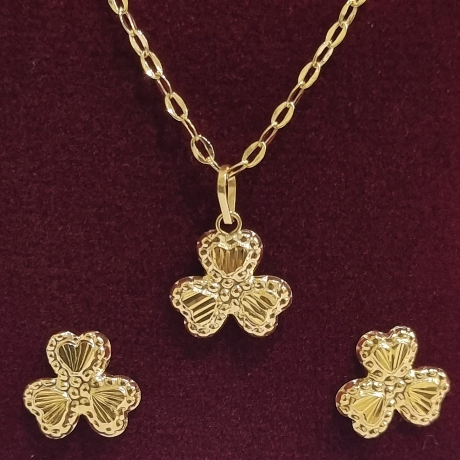 18K Pure Gold Fine Flower Jewelry Set - Image 3