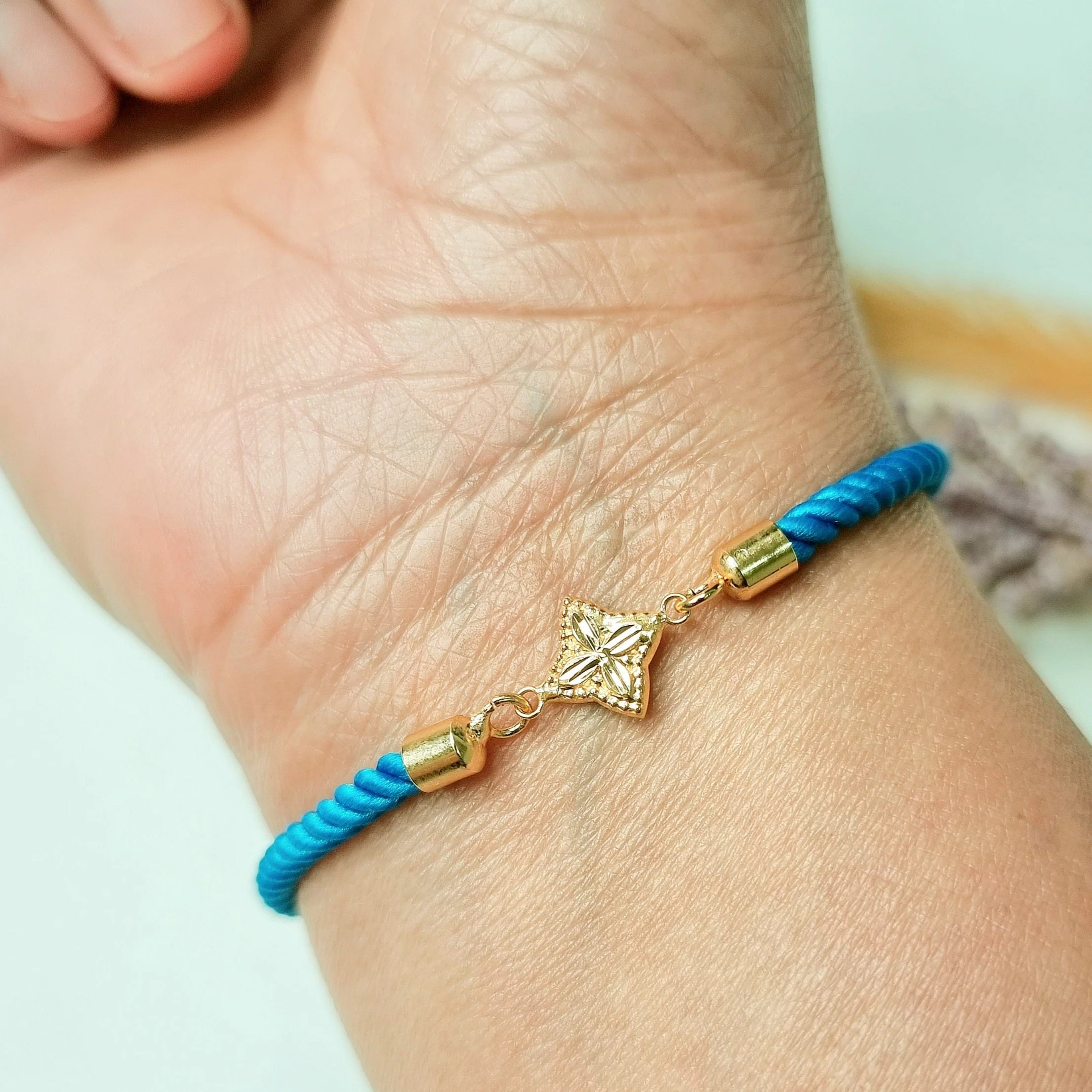 18K Pure Gold Flower Thread Bracelet Talagold - Image 3