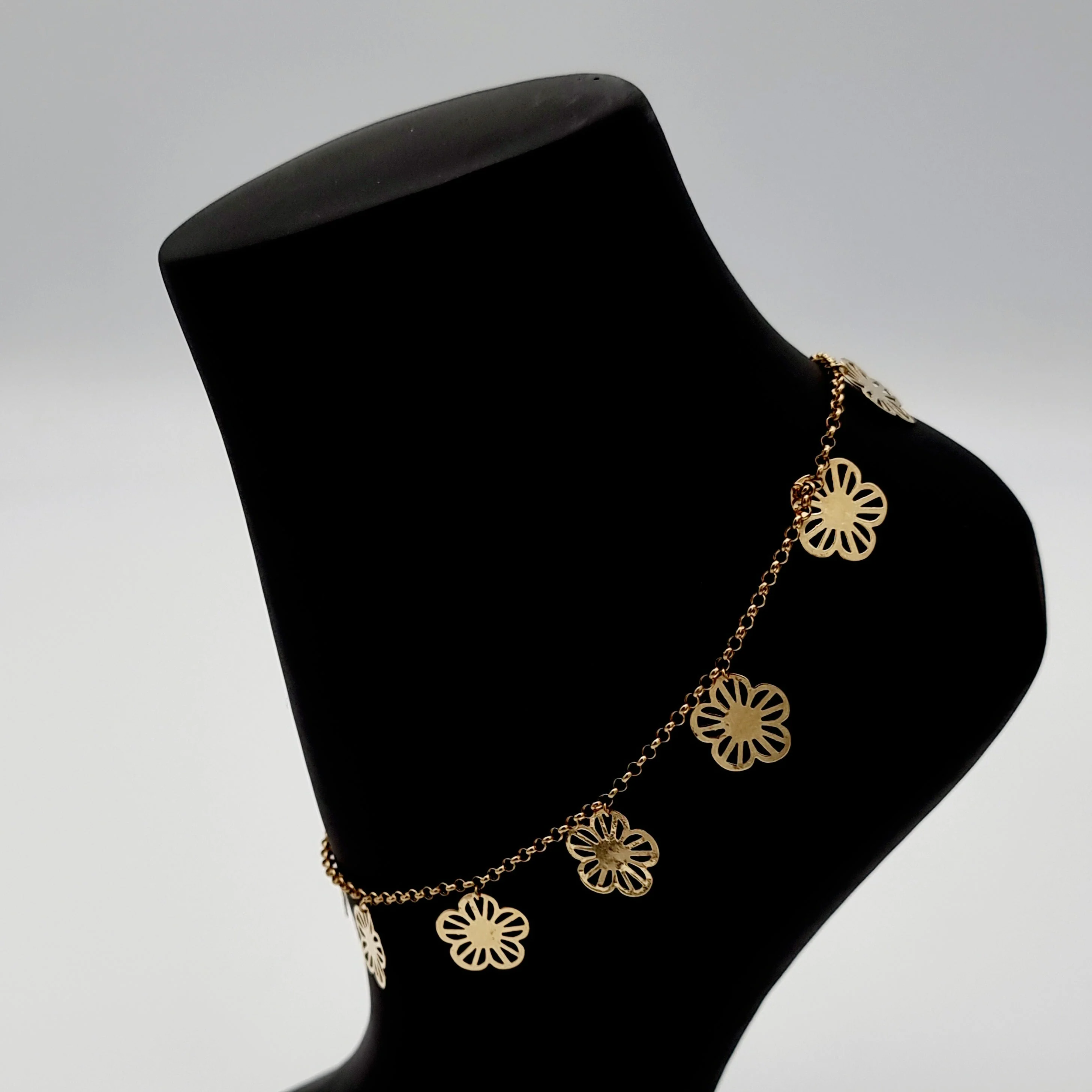 18K Pure Gold Hanging Flower Anklet - Image 3