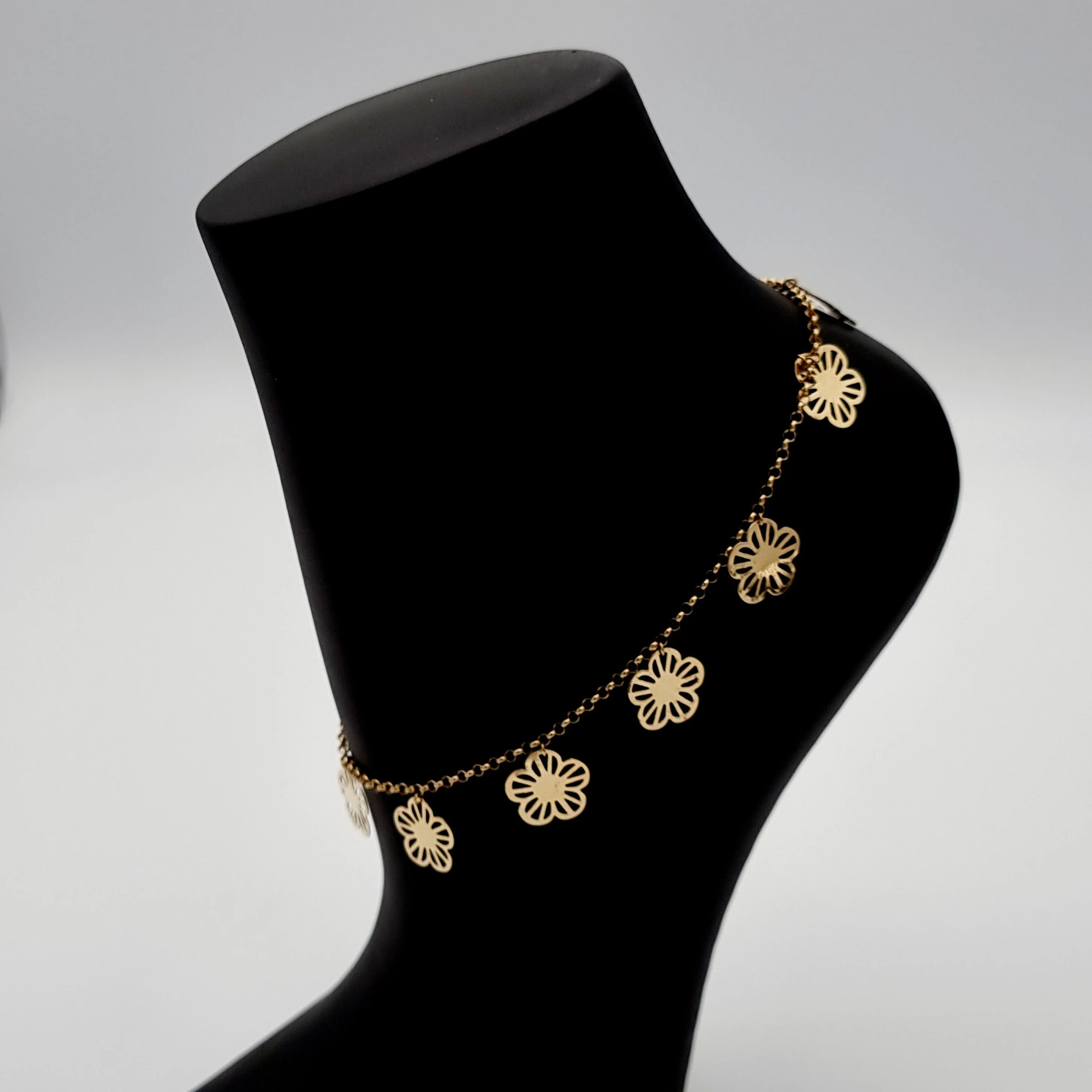 18K Pure Gold Hanging Flower Anklet - Image 4