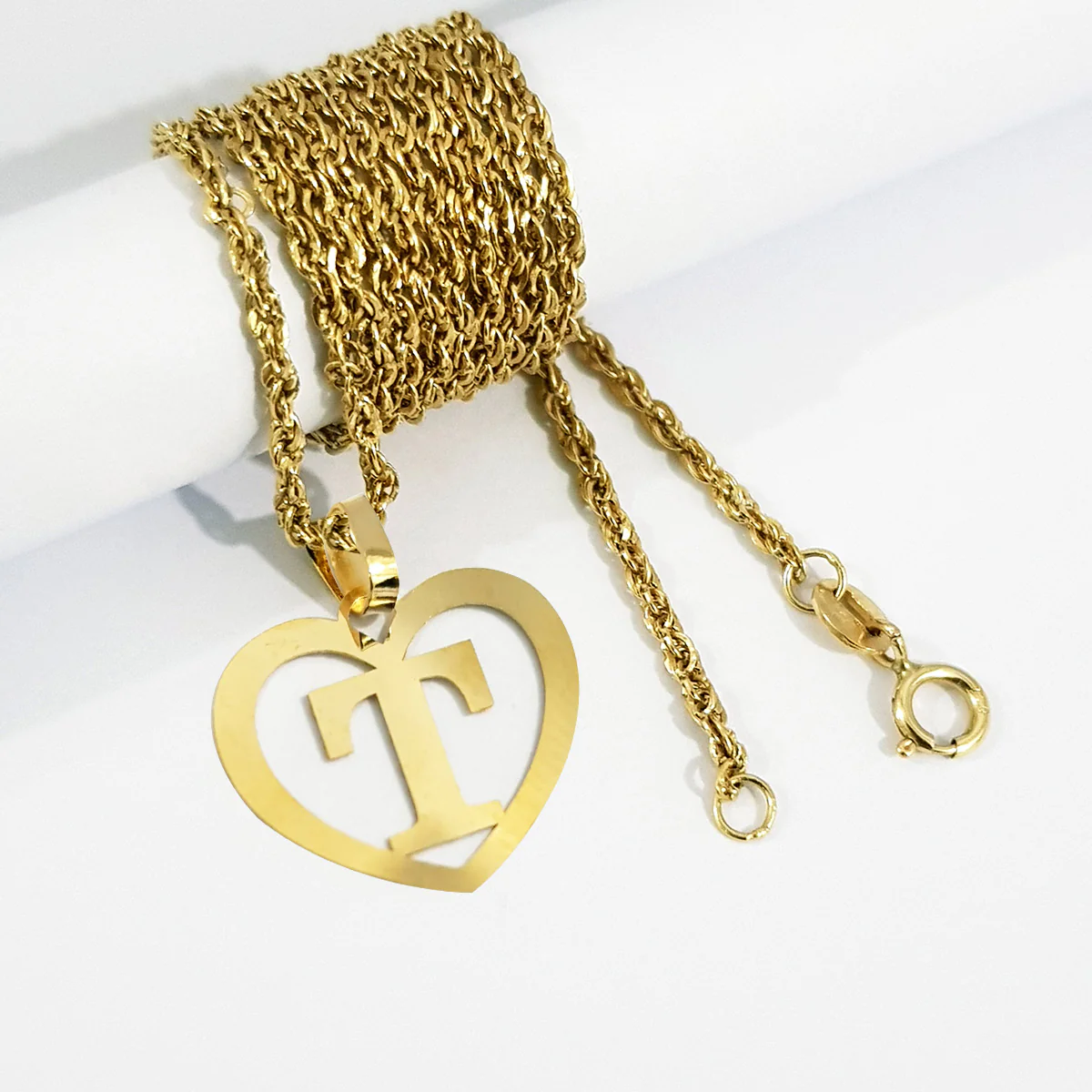 18K Pure Gold Heart Letter T Design Necklace - Image 3