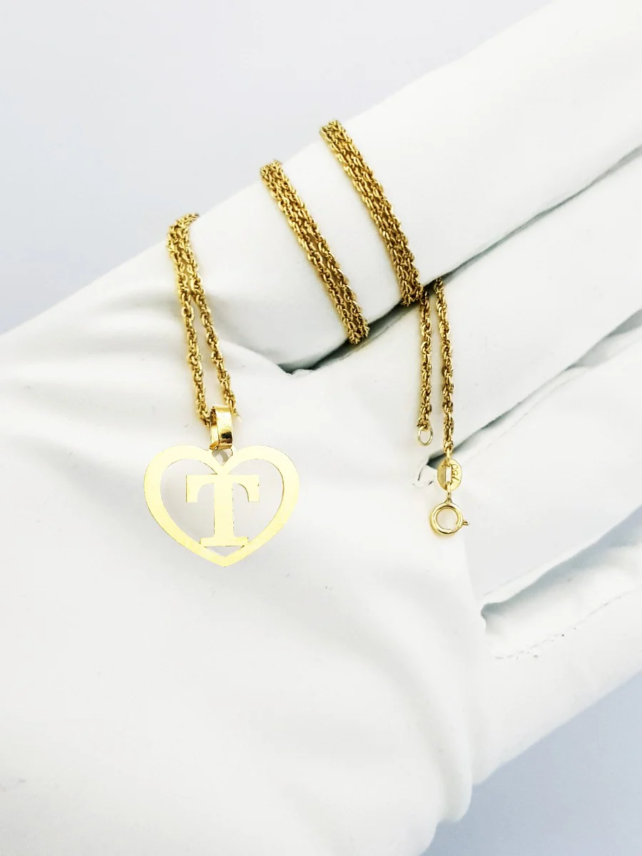 18K Pure Gold Heart Letter T Design Necklace - Image 4