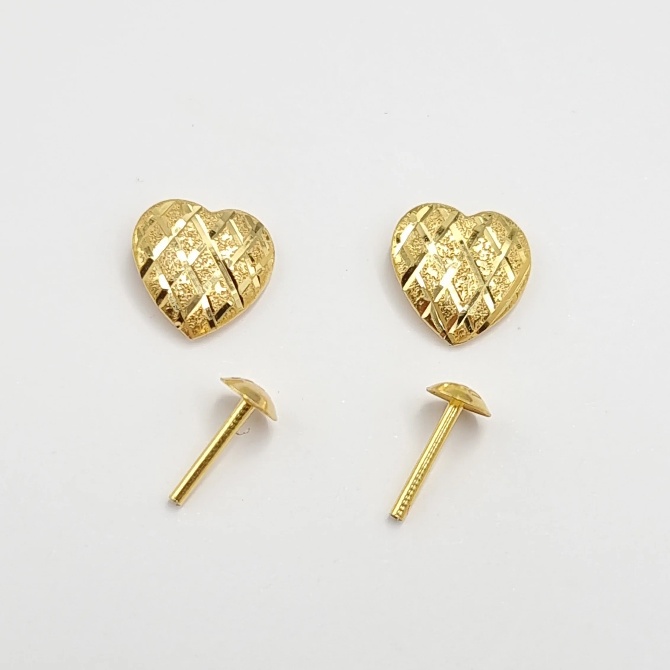 18K Pure Gold Heart Net Screw Earring Set - Image 4
