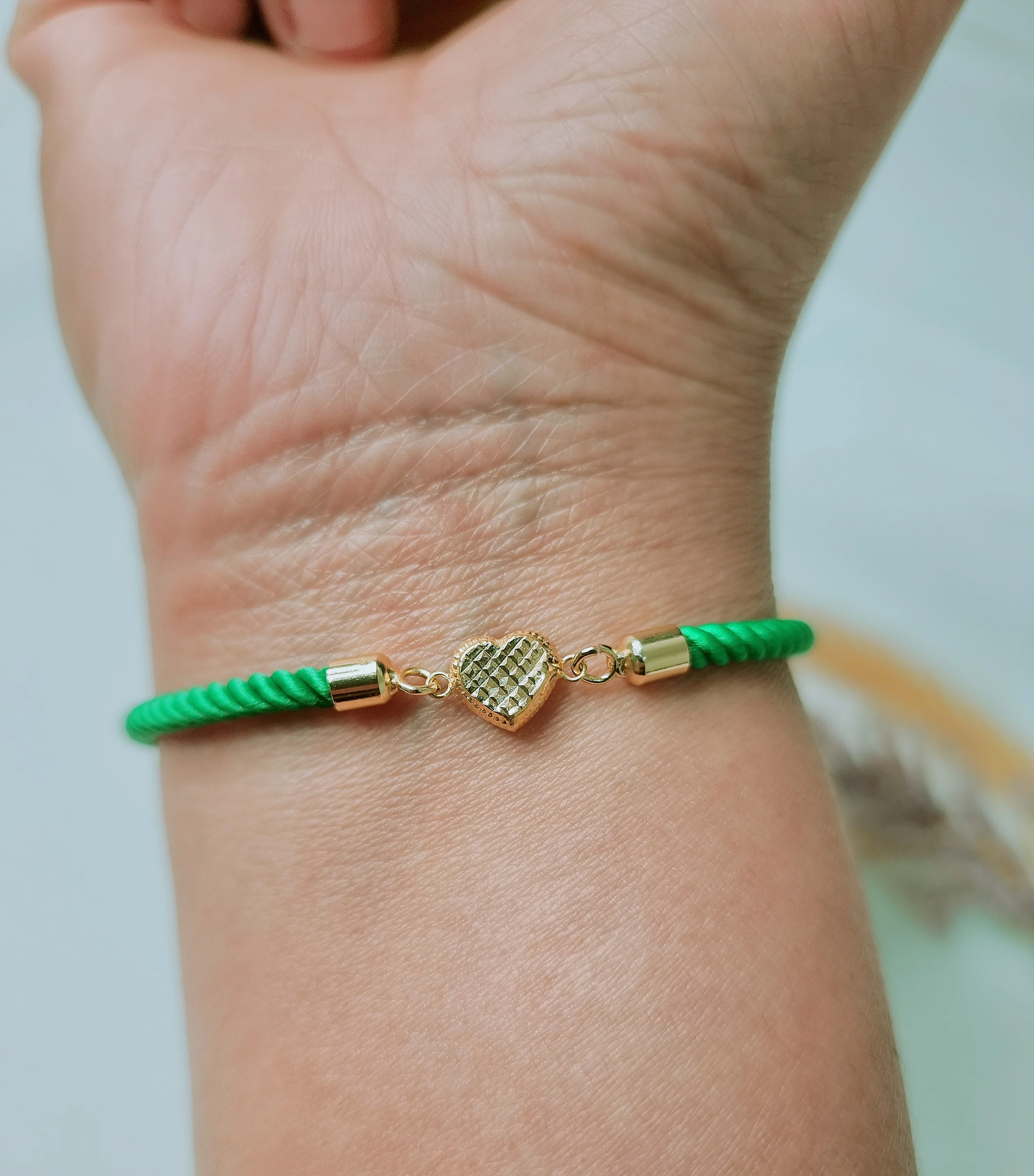 18K Pure Gold Heart Thread Bracelet Talagold - Image 2