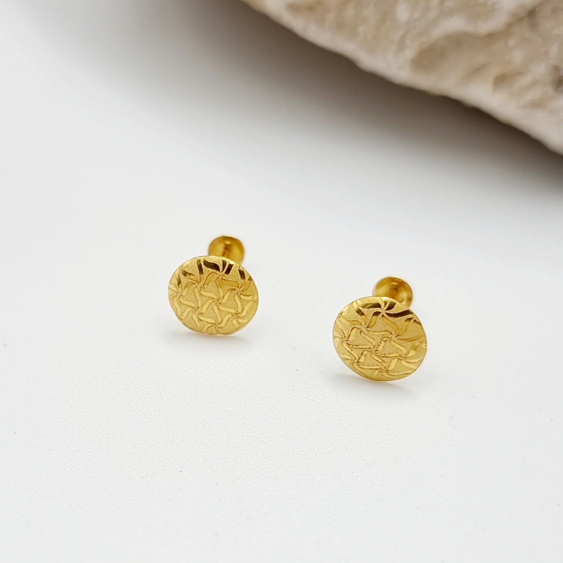 18K Pure Gold Round Stud Earring Set - Image 3