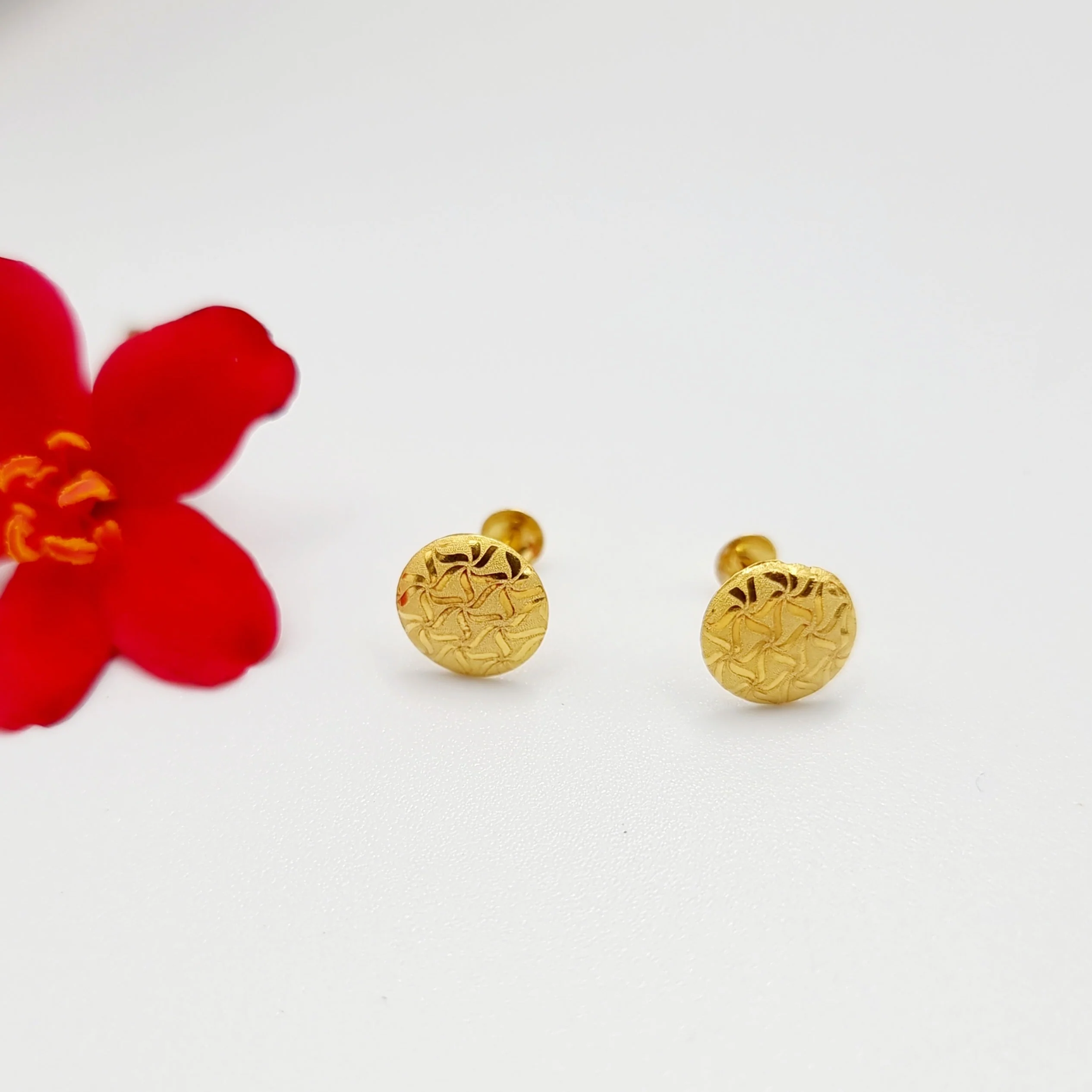 18K Pure Gold Round Stud Earring Set - Image 6