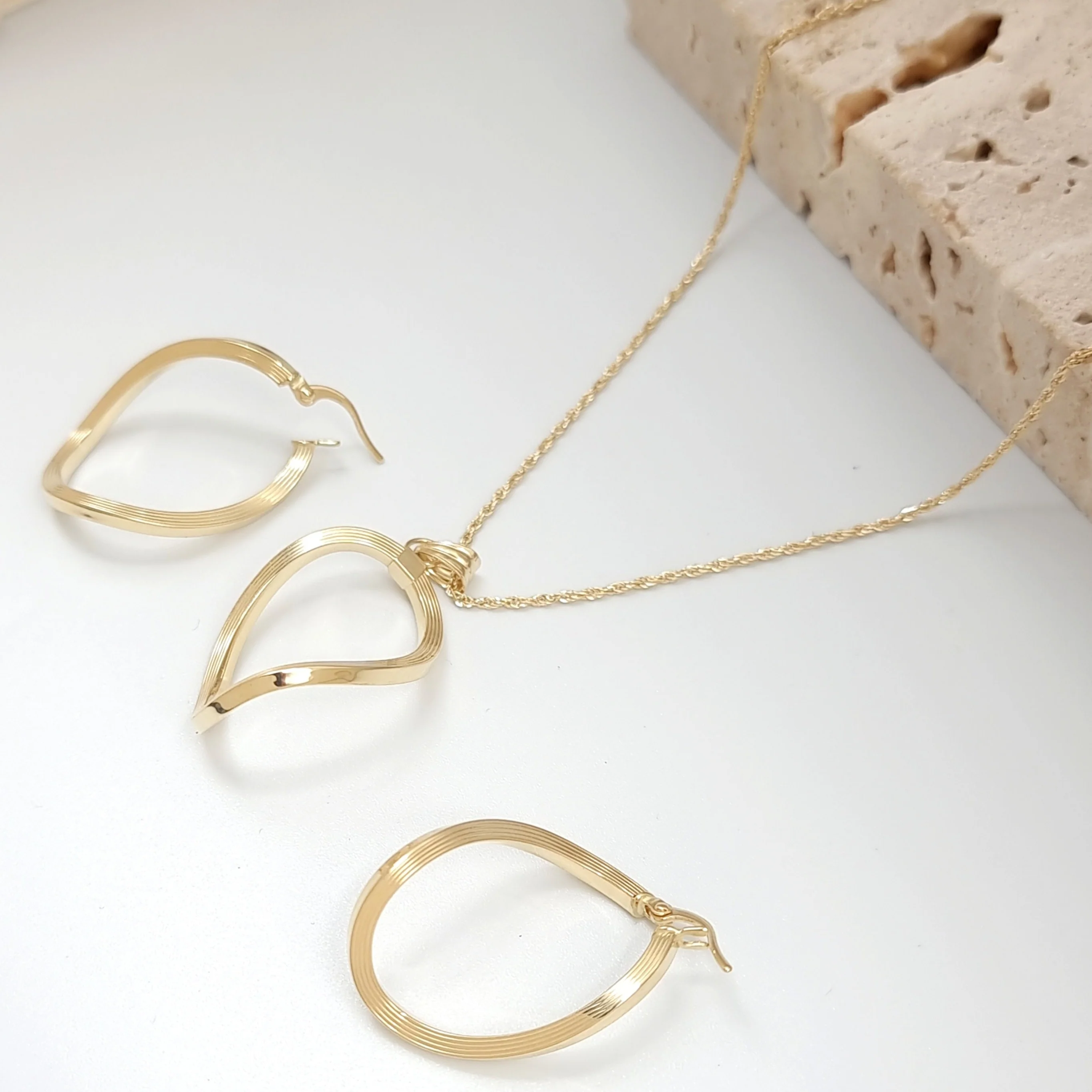 18K Pure Gold Twisted Jewelry Set - Image 4
