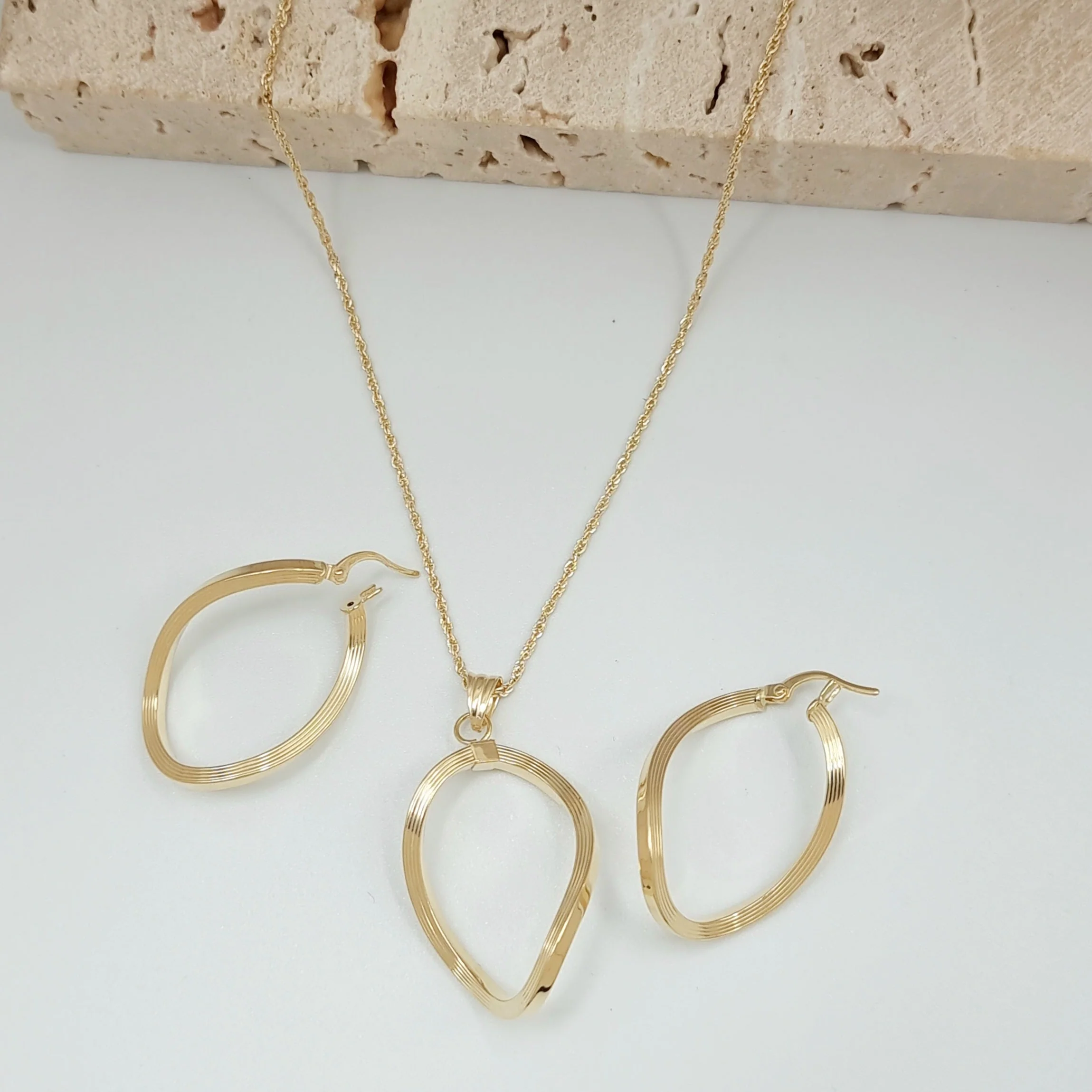 18K Pure Gold Twisted Jewelry Set - Image 5