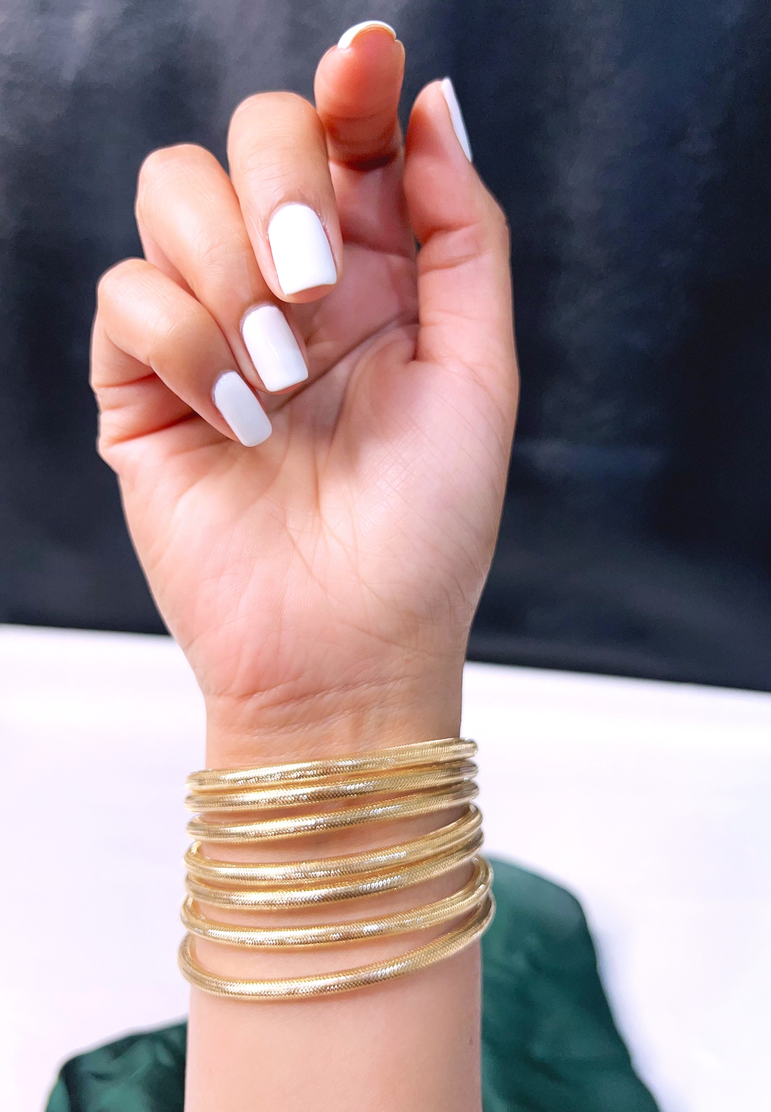 18K Pure Gold Elastic Bangle - Image 8