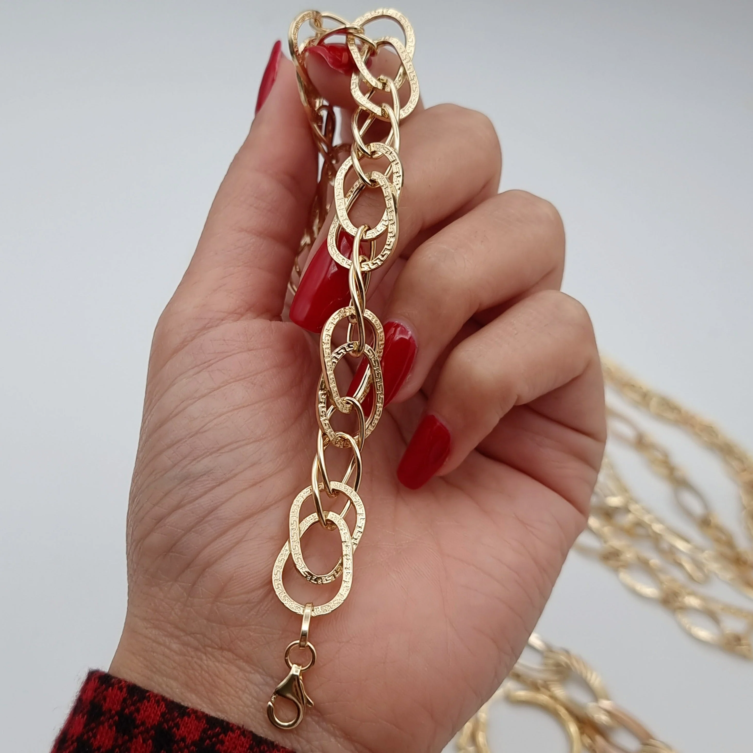 18K Pure Gold Elegant Linked Bracelet - Image 2