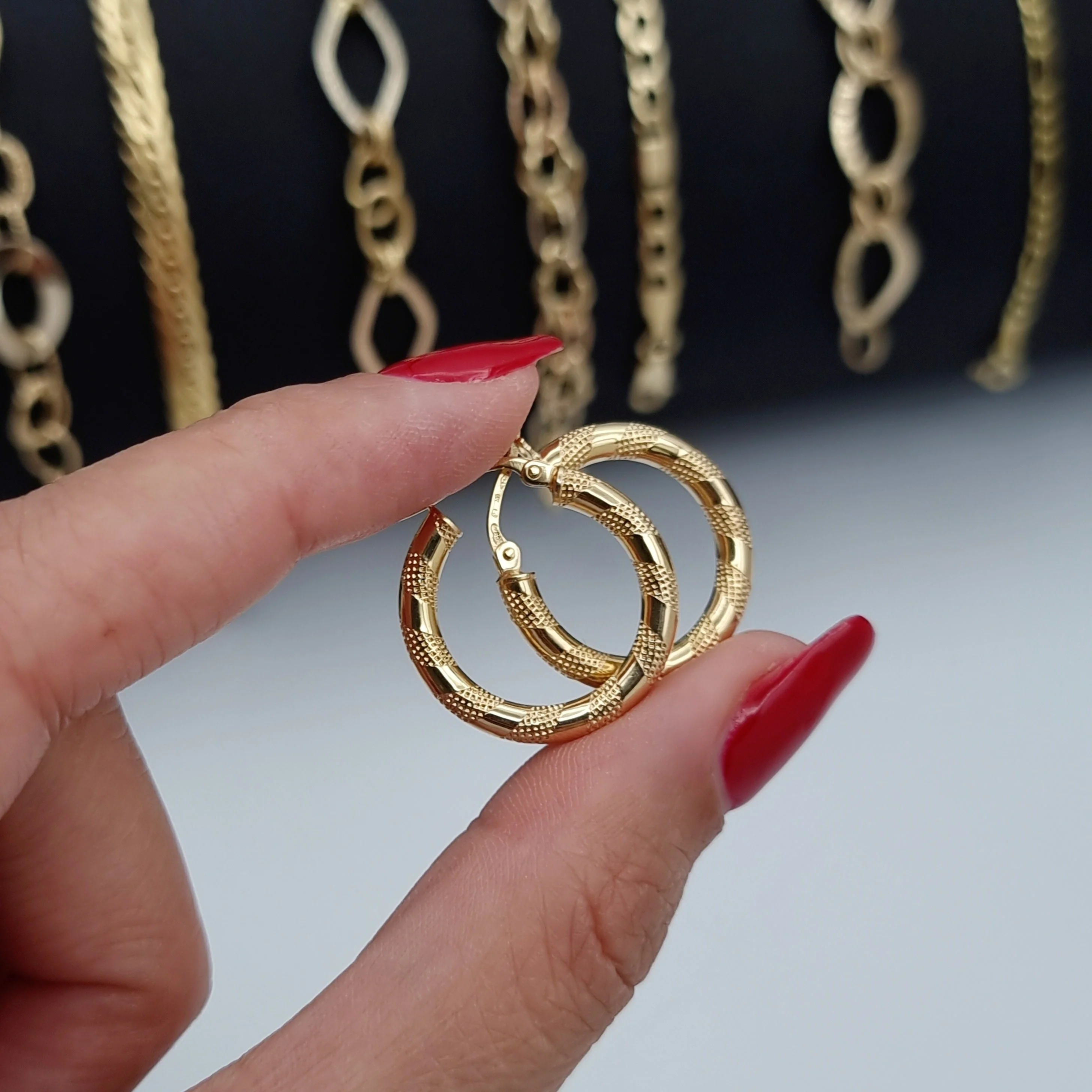 18K Pure Gold Round Earrings - Image 5