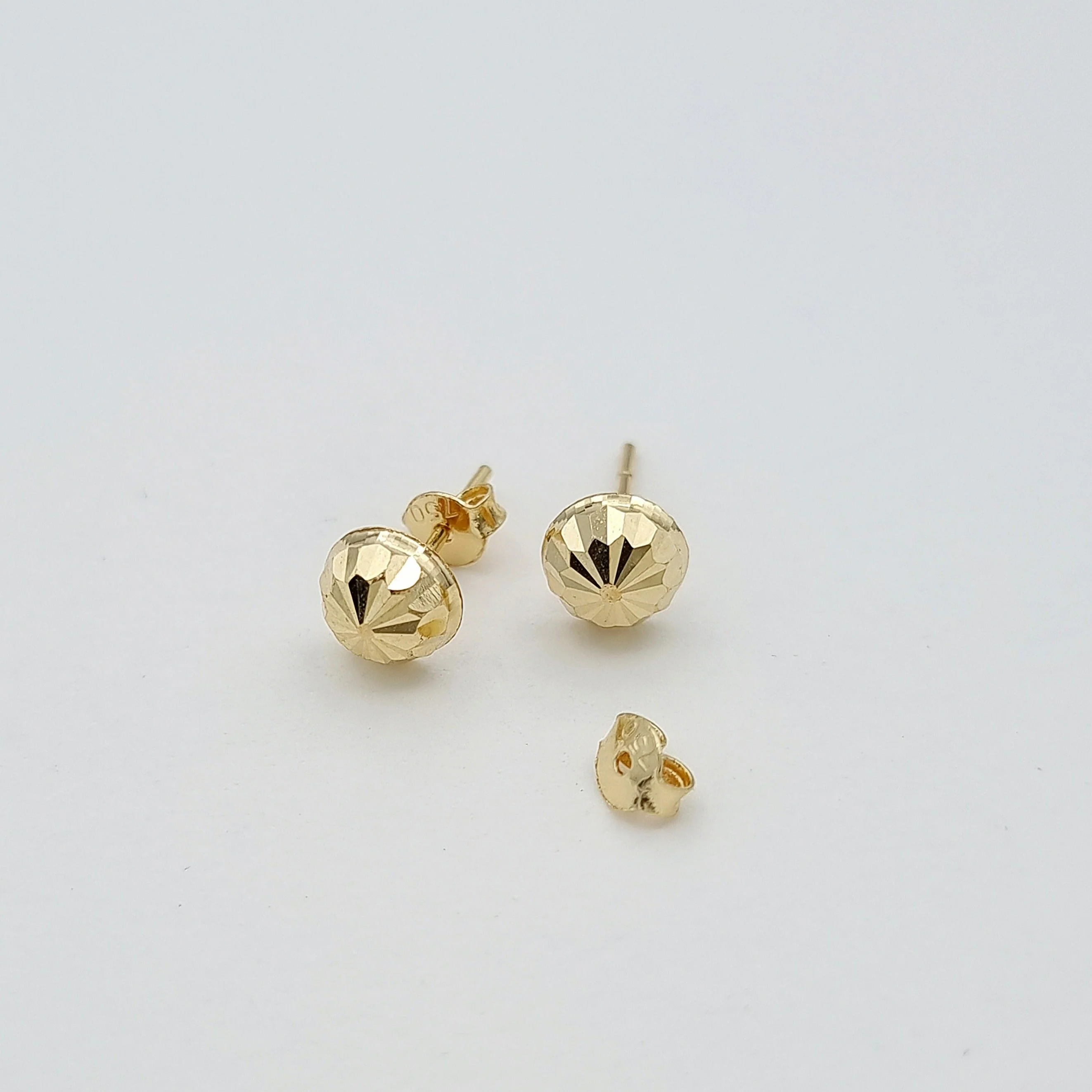 18K Pure Gold Stud Earrings - Image 4