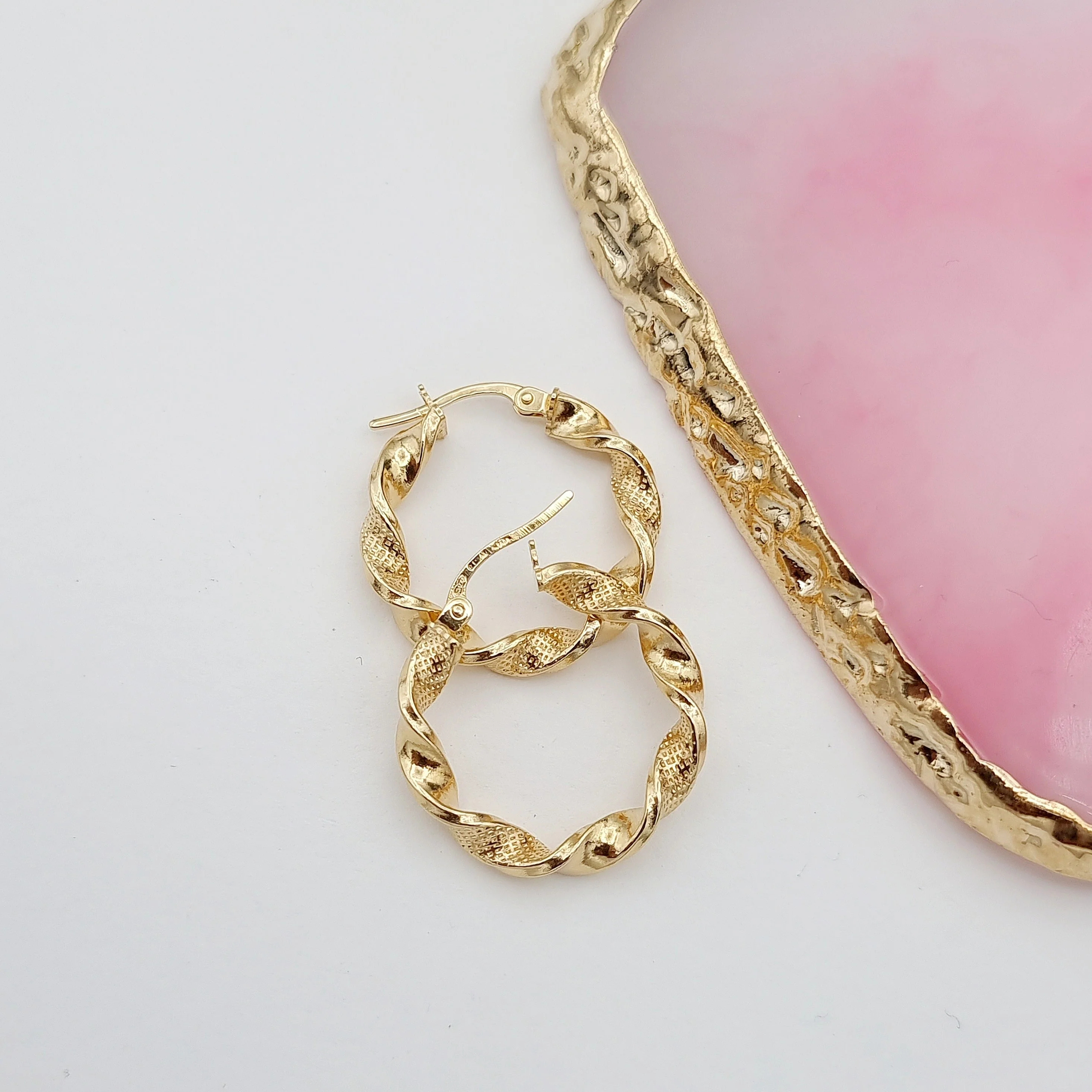 18K Pure Gold Twisted Round Earrings - Image 3