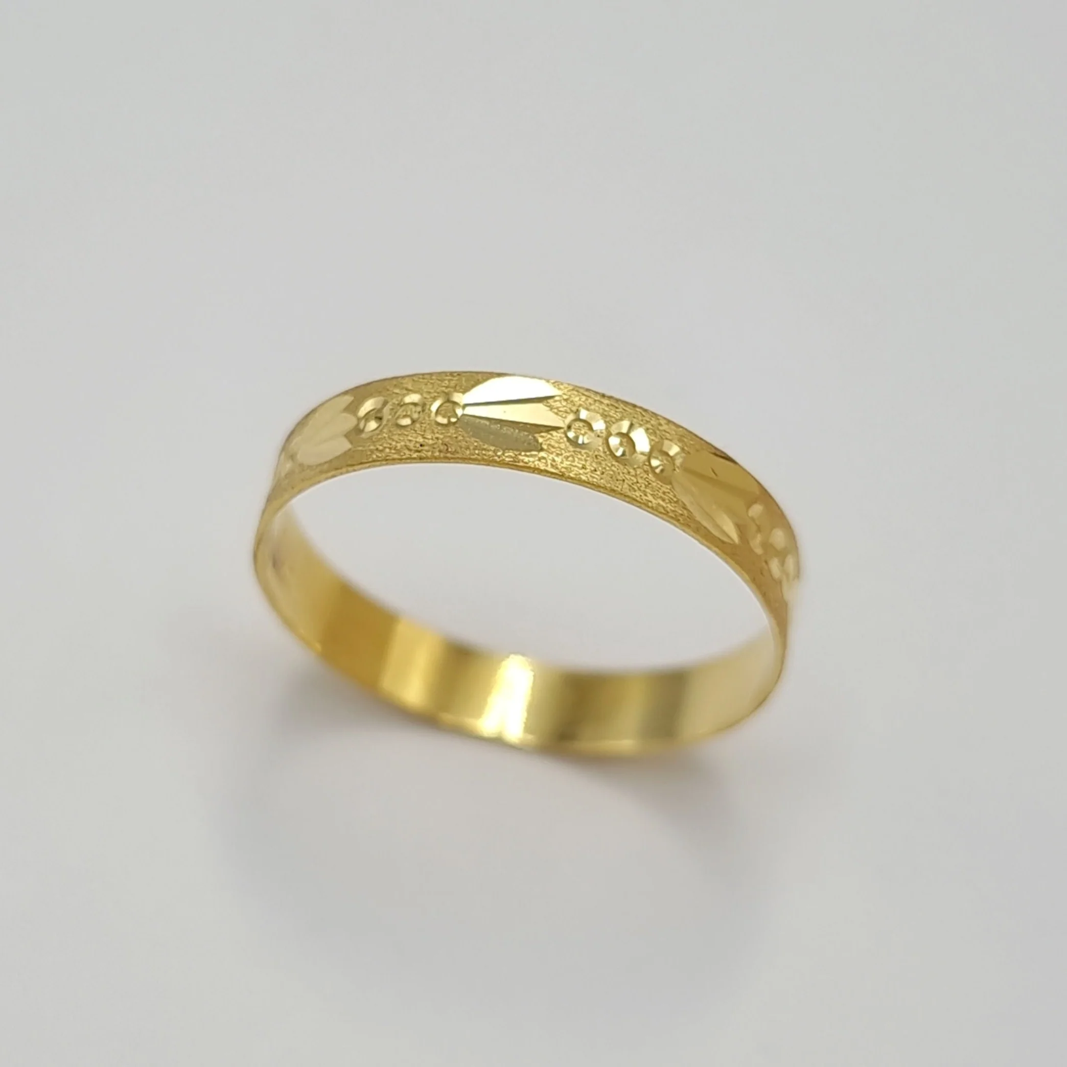 18K Pure Gold Elegant Design Couple Ring - Image 5