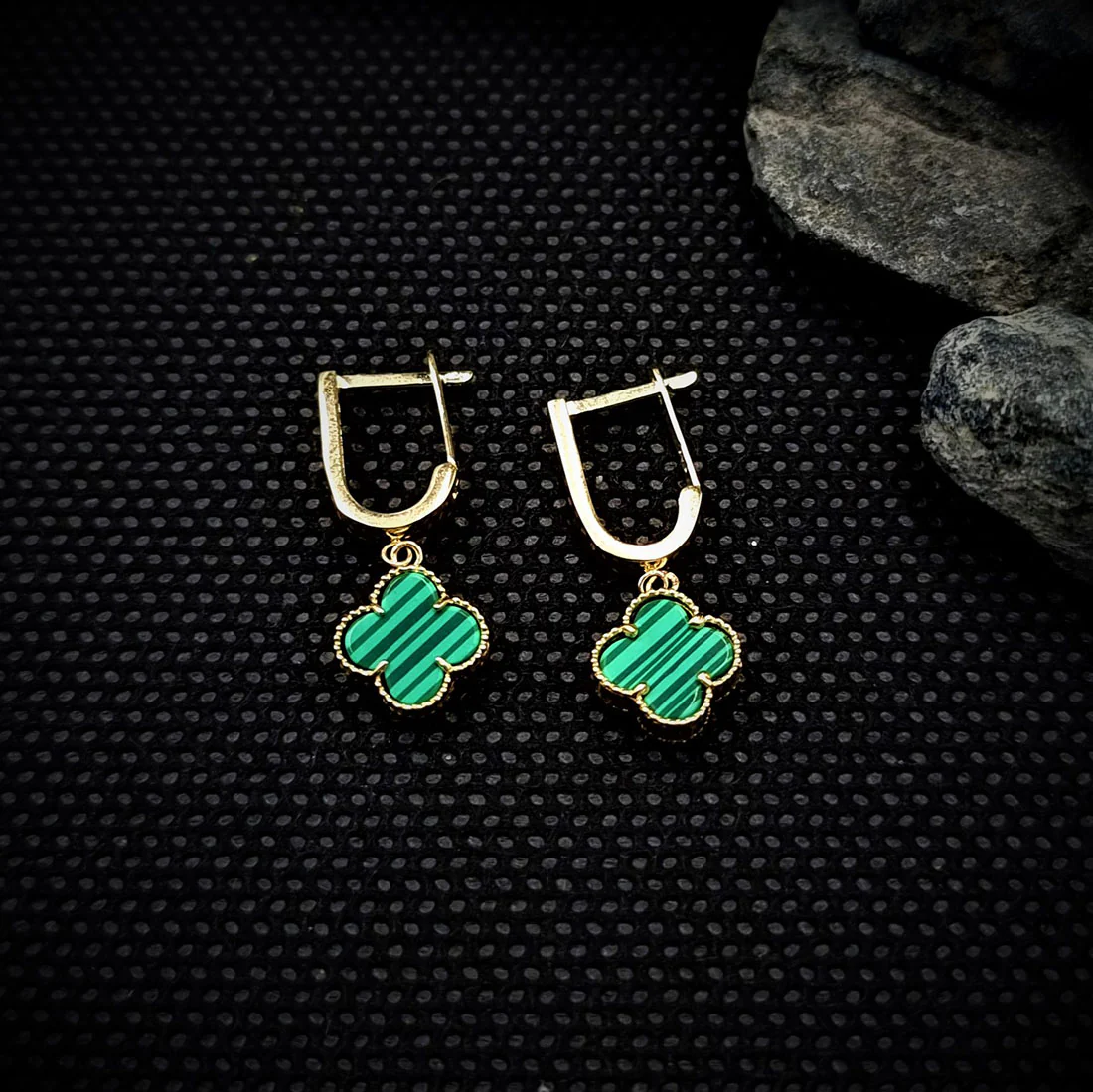 18k Pure Gold Flower Earrings - Image 3