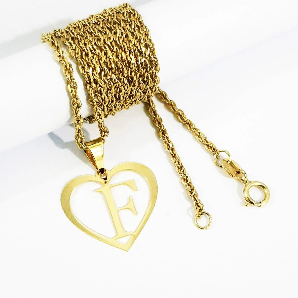 18K Pure Gold Heart Letter F Design Necklace - Image 3