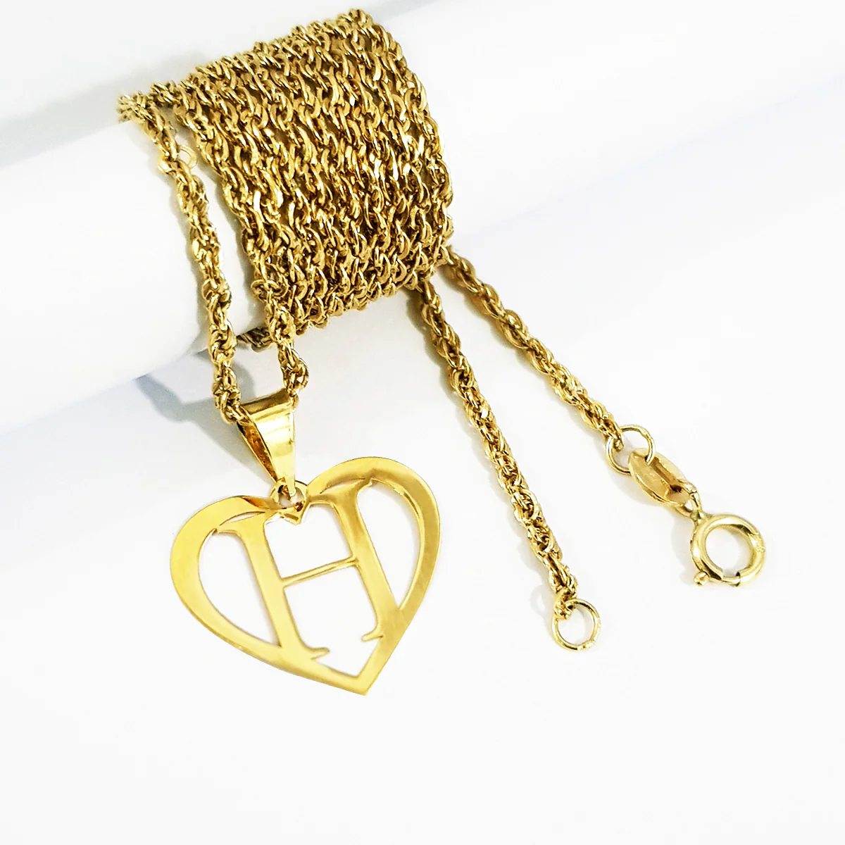 18K Pure Gold Heart Letter H Design Necklace - Image 3