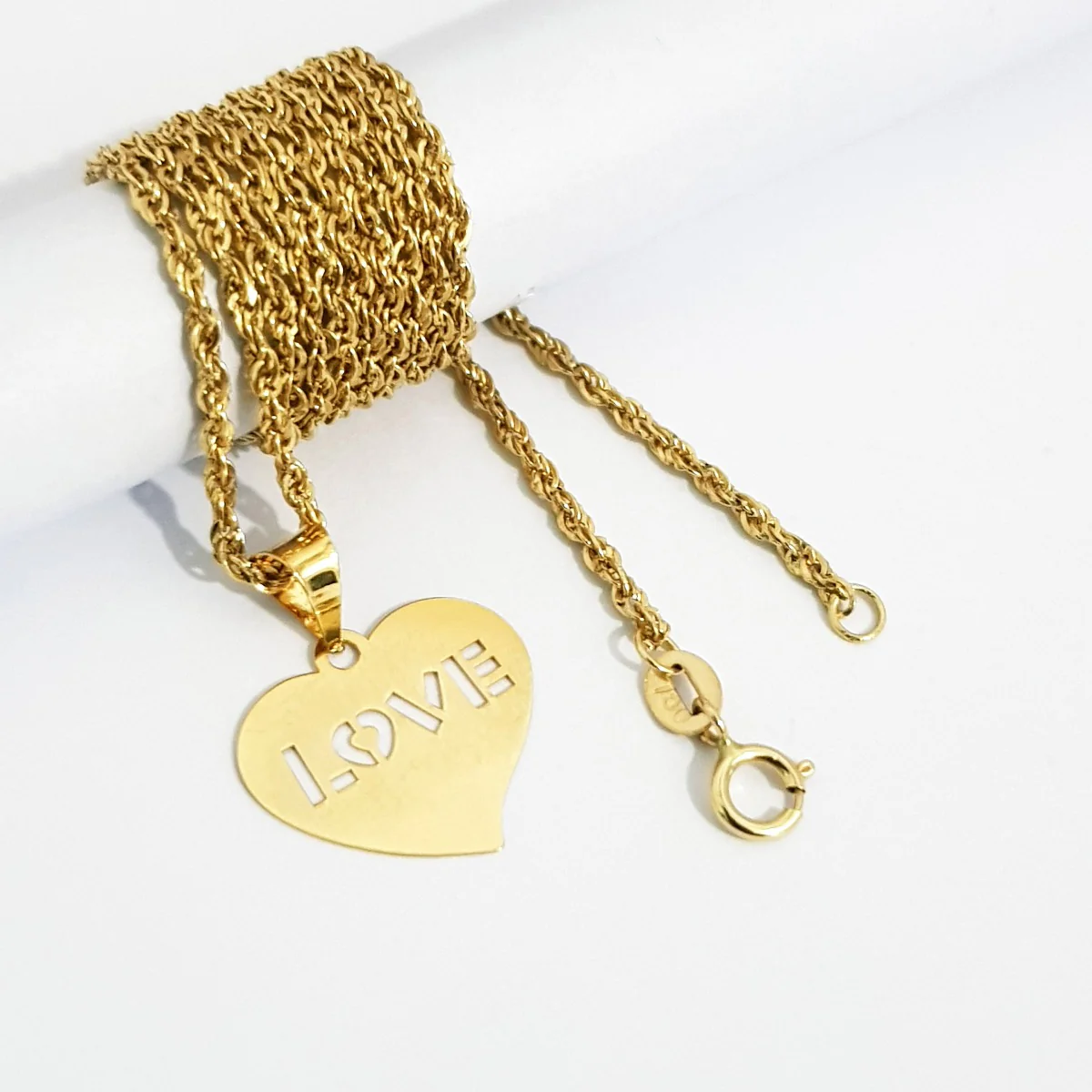 18K Pure Gold Heart Love Design Necklace - Image 3