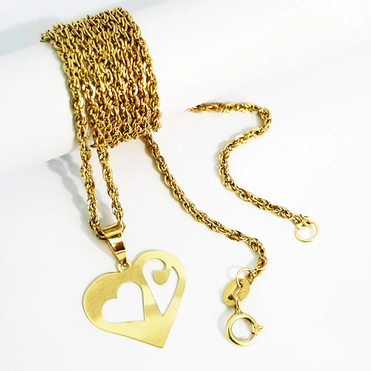 18K Pure Gold Heart Necklace - Image 3