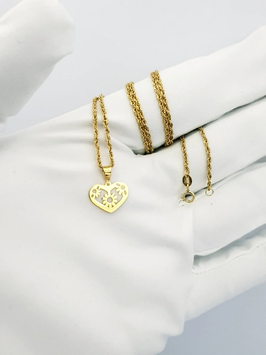 18K Pure Gold Heart Necklace - Image 4