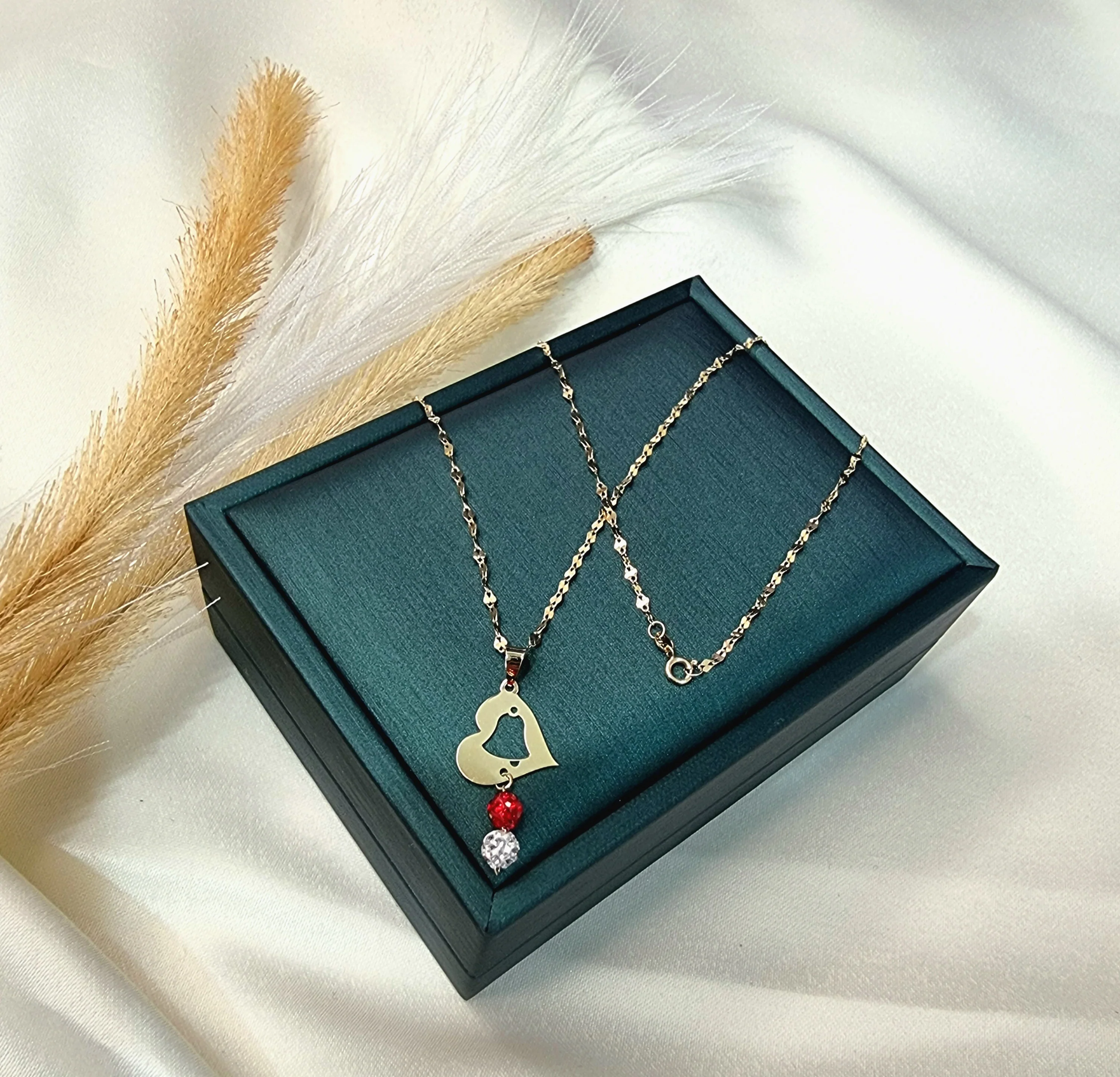 18K Pure Gold Heart w/ Swarski Design Necklace - Image 5