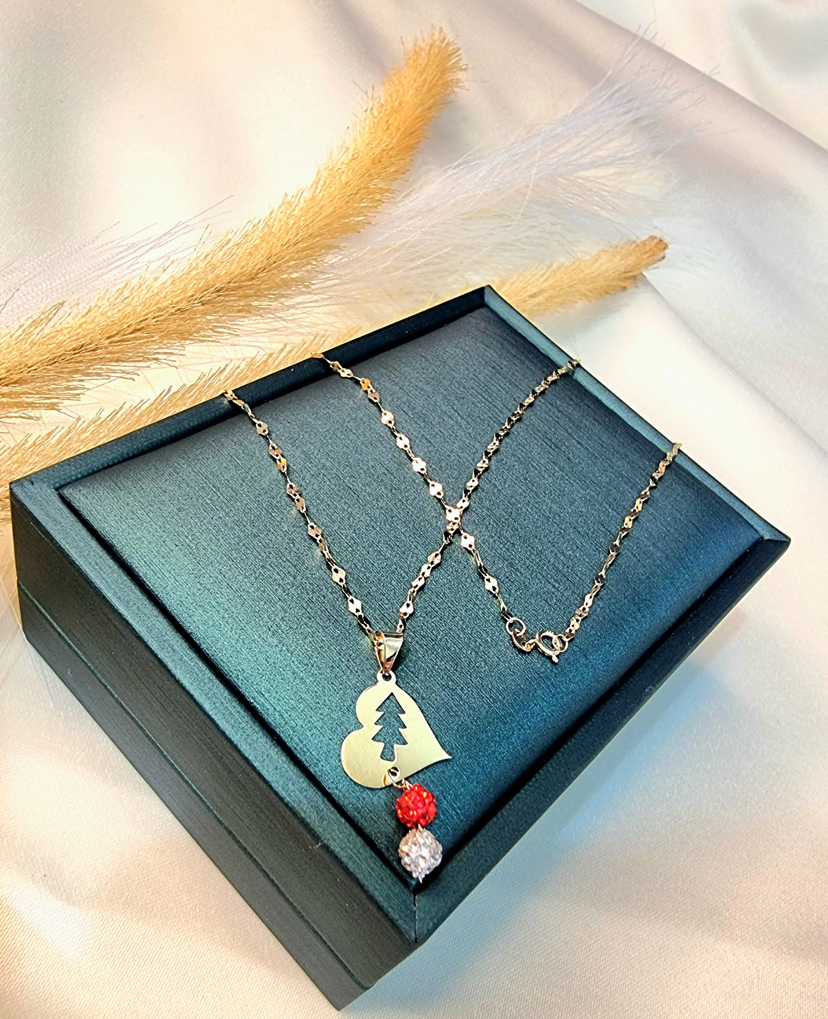 18K Pure Gold Heart w/ Swarski Design Necklace - Image 7