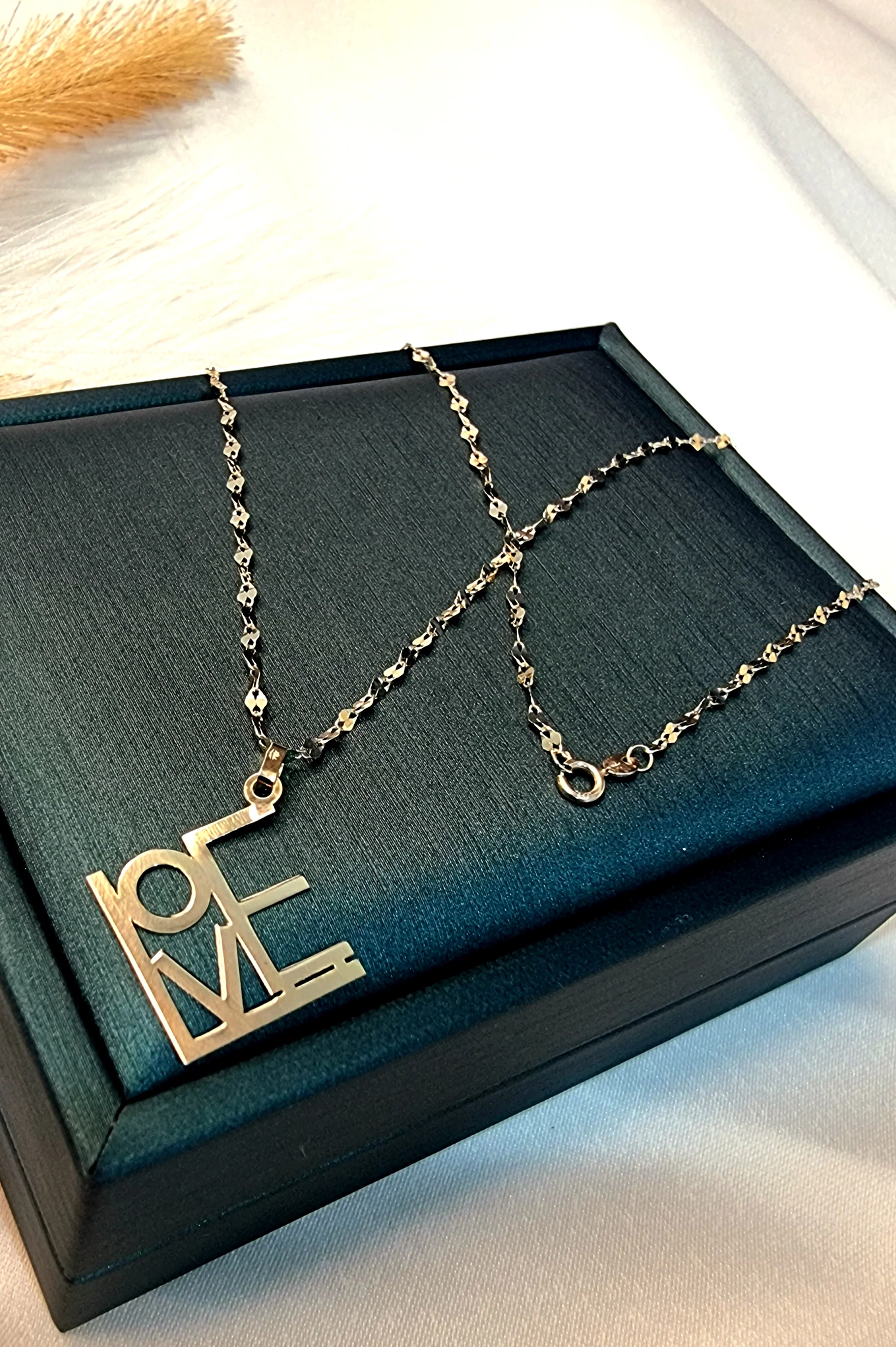 18K Pure Gold Love Design Pendant Necklace - Image 4