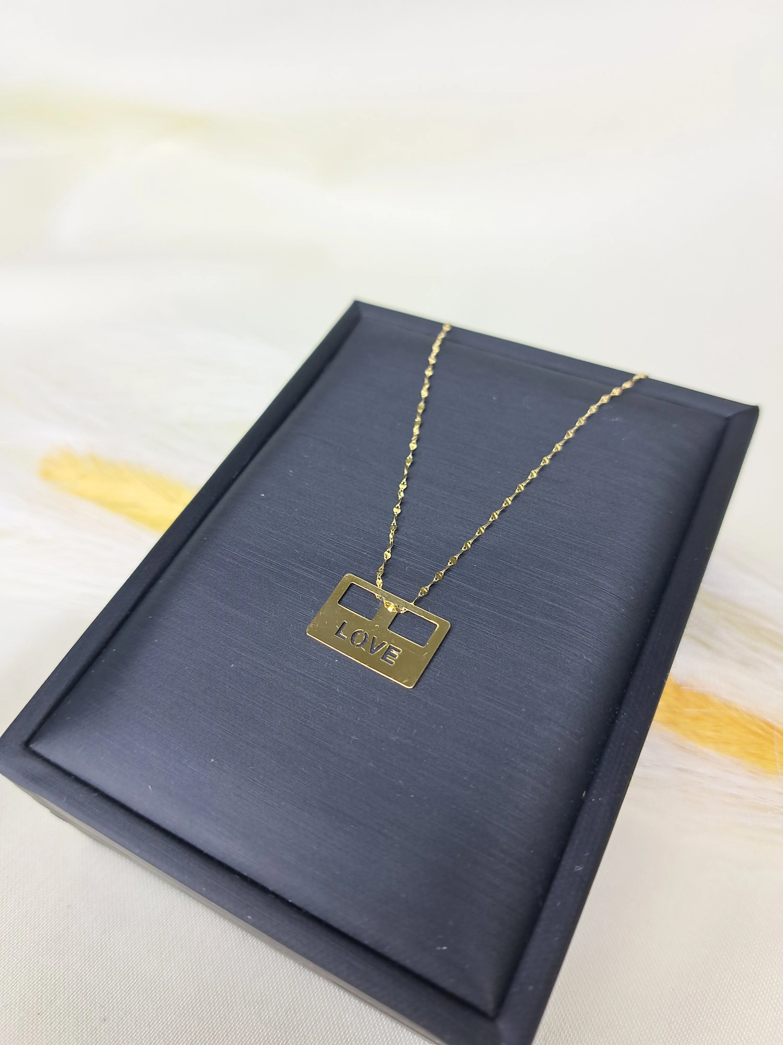 18K Pure Gold Love Design Pendant Necklace - Image 5