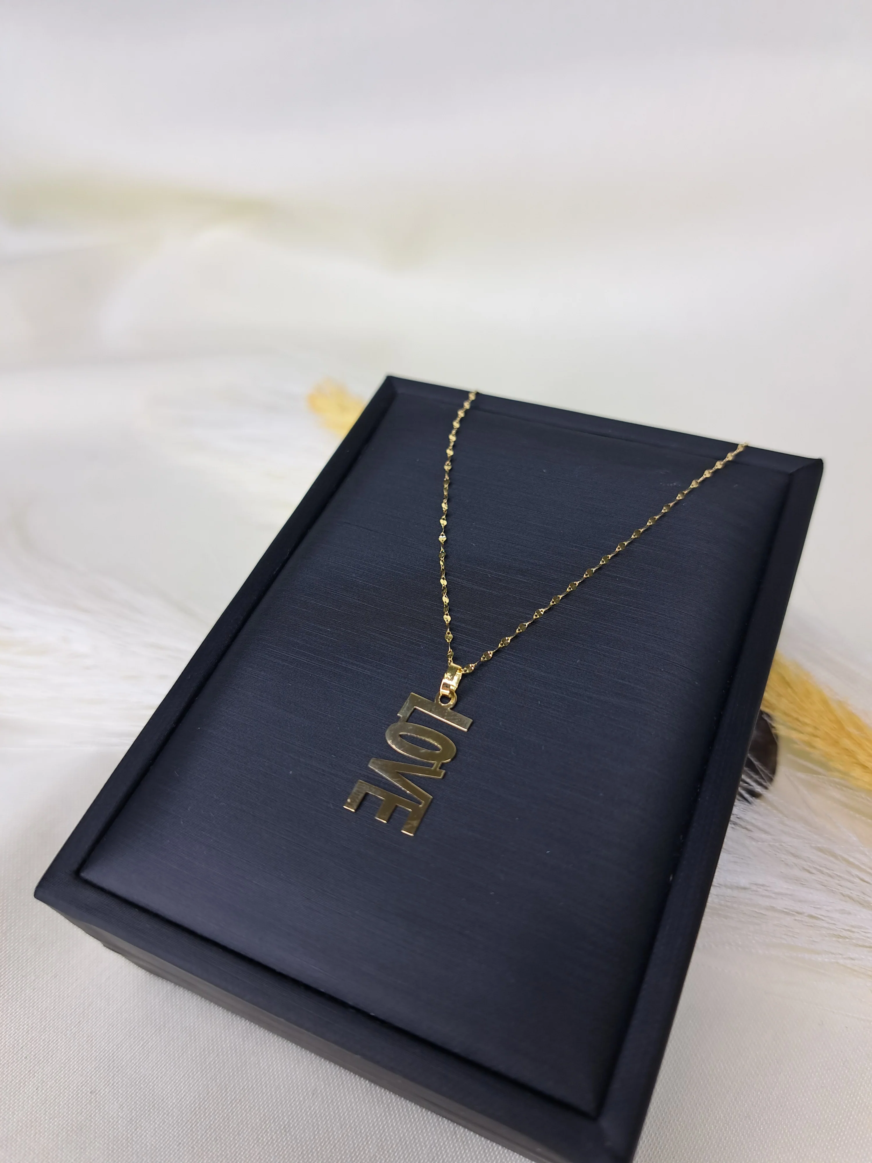 18K Pure Gold Love Design Pendant Necklace - Image 5