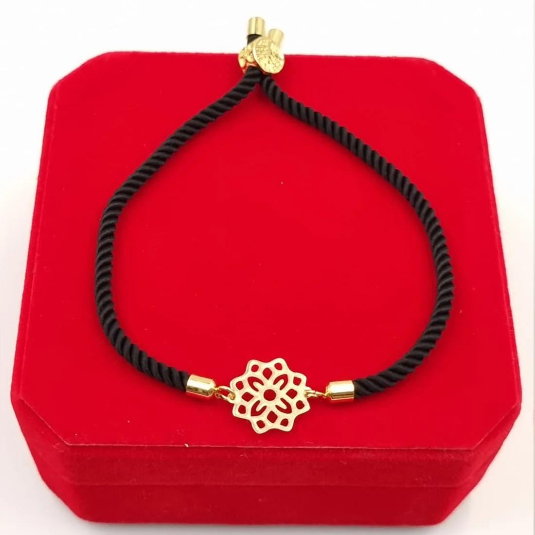 18K Pure Gold Thread Adjustable Bracelet - Image 5