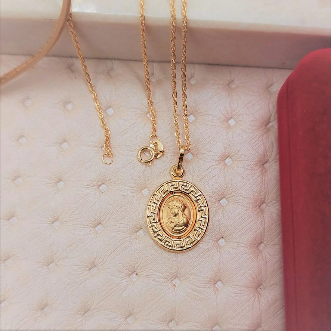 18K Pure Gold V.R.C Oval Necklace